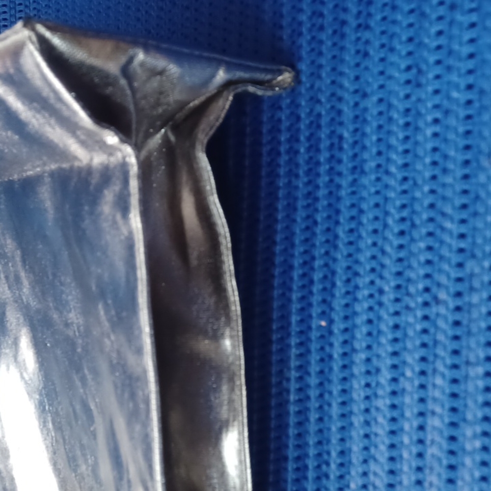 Pink - Picture 2 of 7